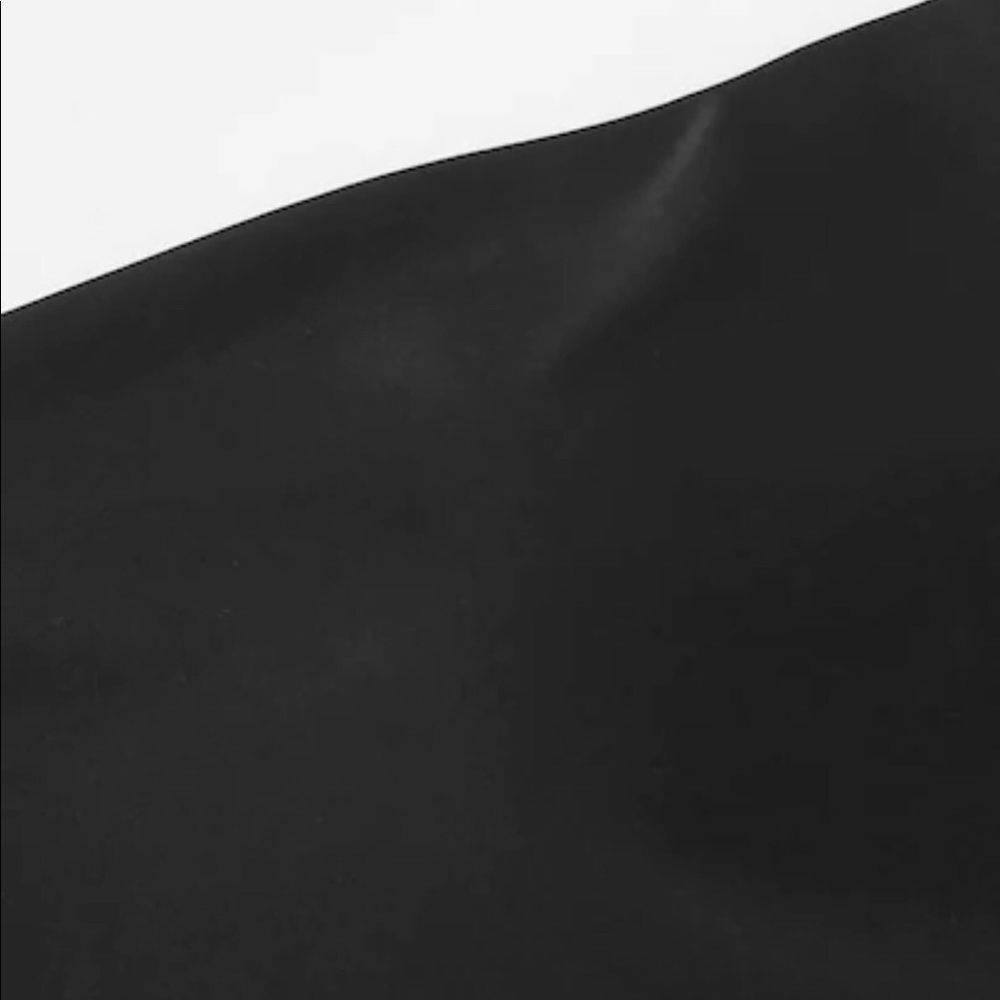 ✿ RESTOCKED High Waisted Black Bandeau Bikini Set✿ - Picture 5 of 7